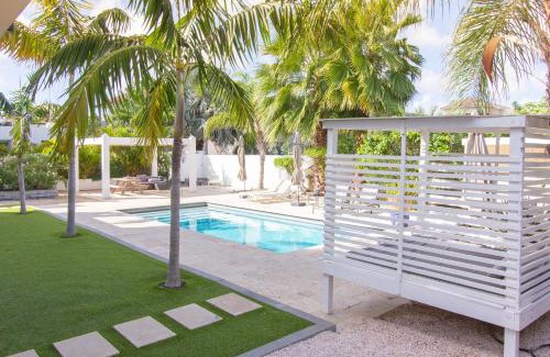 Jan Thiel Apartment | Goudhaen Luxury Private apartments Jan Thiel Beach