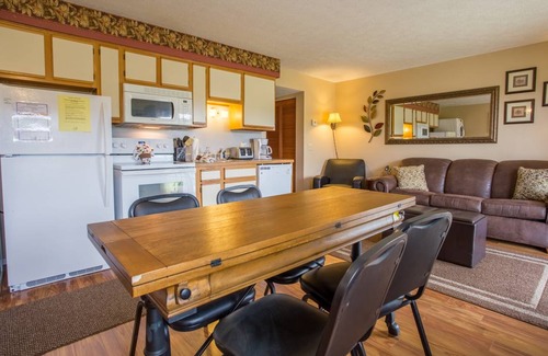 Table Rock Condo | Grace Place