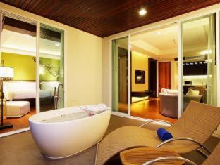 Takua Pa Resort | Graceland Khaolak Beachfront Resort
