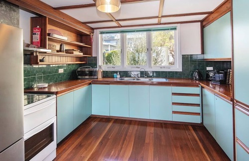 Gracetown House | Gracetime Beach House, a charming coastal retreat offering breathtaking, uninterrupted views