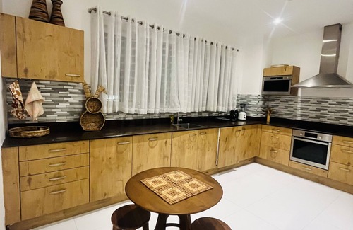 Cantonments Apartment | GraceyO Apartments - Classic luxury at its best!nn