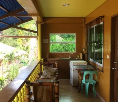 Manoc-Manoc Hotel | Gracias Inn Boracay