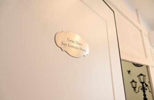 Brindisi Apartment | Gran Duca San Lorenzo Luxury House VICINO AEROPORTO DI BRINDISI check in H24