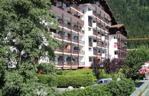 Chamonix City Centre Apartment | Grand 3 pièces à Chamonix avec balcon et parking - FR-1-517-15