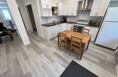 Vieux-Limoilou Apartment | Grand 5,5 NEUF centre Limoilou!