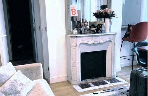 17th Arrondissement Apartment | Grand Appart' Luxe 2 pas des Champs-elysées