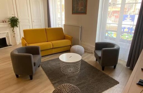 Macon Apartment | GRAND APPARTEMENT - Au cœur de Mâcon