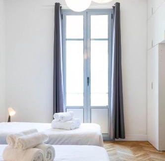 Musicians Quarter Apartment | Grand appartement climatisé centre ville Nice