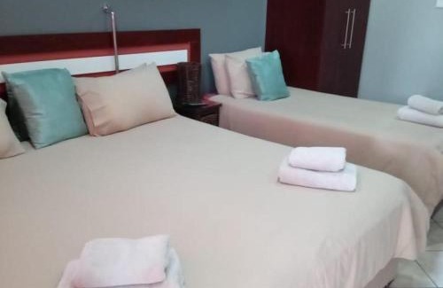 Rustenburg House | Grand Central Guesthouse