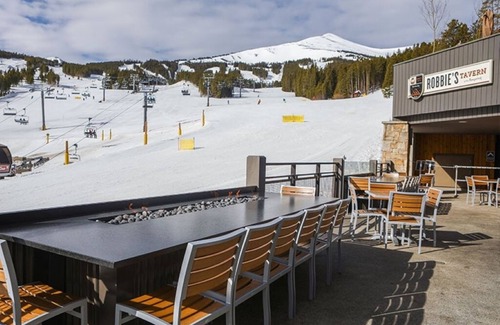 Peak 8 Resort | Grand Colorado on Peak 8 - Ski-in/Out, Luxury 2 Bdrm, Sleeps 8, Kitchen, Laundry