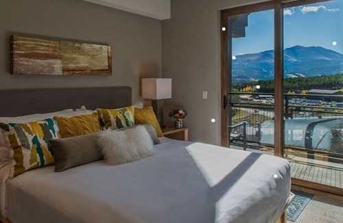 Peak 8 Resort | Grand Colorado on Peak 8 Suite ski in ski out - Presidents Week