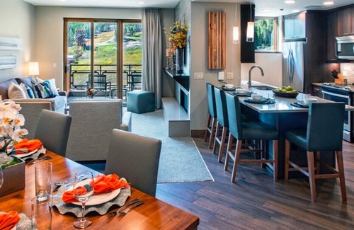 Peak 8 Condo | GRAND COLORADO Peak 8 nLuxury Ski In/Out, 2bedroom condo. No resort fees!