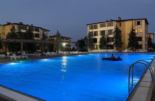 Prymorsk Apartment | Grand Family Apartments
