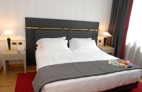 Pelucca - Villaggio Falck Hotel | Grand Hotel Duca Di Mantova