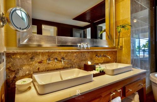 Villa Juarez Resort | Grand Luxxe Two Bedroom Suite - Riviera Maya