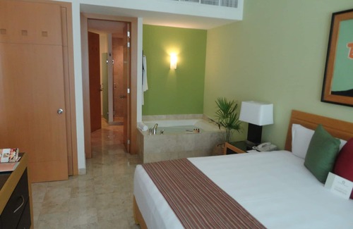 Maroma Resort | Grand Mayan Beautiful 1 bedroom sleeps up to 6