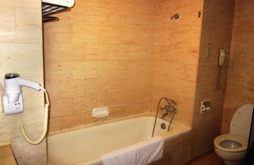 Medan Hotel | Grand Mercure Medan Angkasa