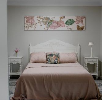Balmoral Ridge House | Grand Queenslander for Large Groups 5 mins to Maleny and Montville