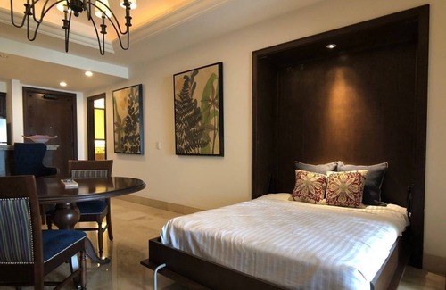 Los Cabos Resort | Grand Solmar at Lands End - Cabo