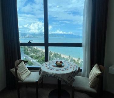 Tran Phu Beach Bed & Breakfast | Grand StarCity with Seaview