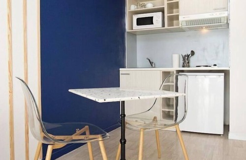 Lourdes Apartment | Grand Studio Avec Clim, Balcon Proche Gare