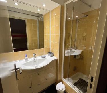 Allos Hotel | Grand Studio Familial - Foux d'Allos