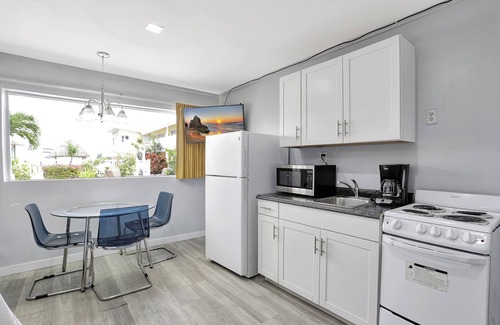 Pompano Beach Hotel | Grand Suite at The Palms On Ocean.