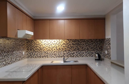 Tanjung Duren Utara Hotel | Grand Tropic Suites Hotel