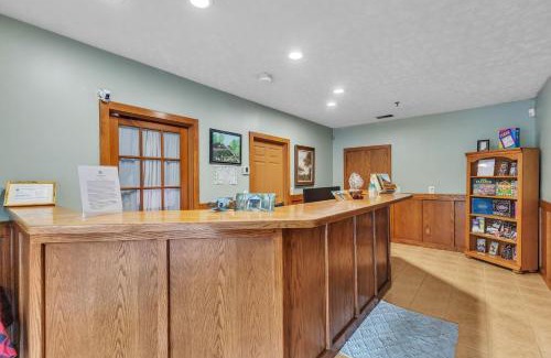 Nashville Apartment | Grand Wood Suites - 1st Floor Front Side Suite 104