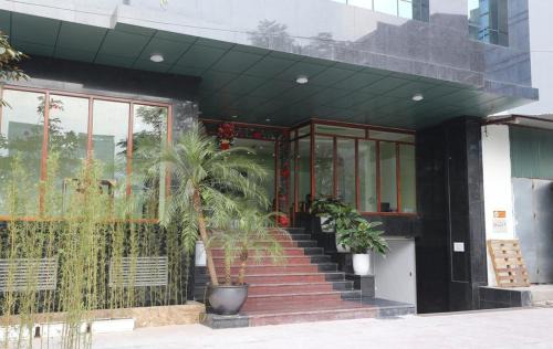 Dich Vong Hau Apartment | Granda Central Apartment