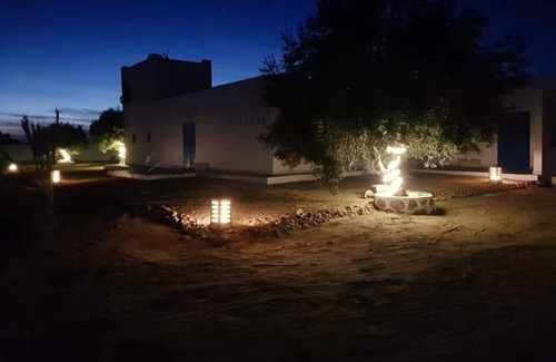 Mellita House | Grande Maison Meublée à Louer/6 Suites/piscine/grand Jardin/grande Capacité