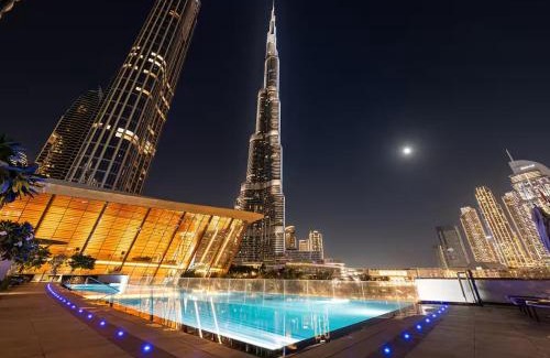 Downtown Dubai Apartment | Grande Signature by Emaar! Amazing Pool, Gym and Location!