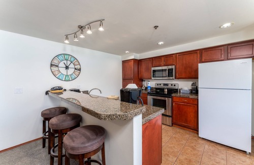 Chelan Condo | GrandView 302 - 2 Bedroom Waterfront condo