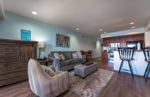 Chelan Condo | Grandview 523 Waterfront condo on Lake Chelan