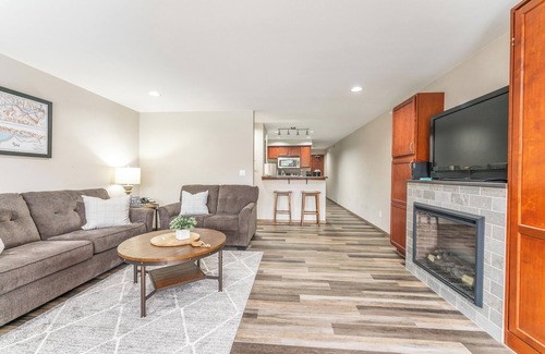 Chelan Condo | Grandview 644 Waterfront condo on Lake Chelan