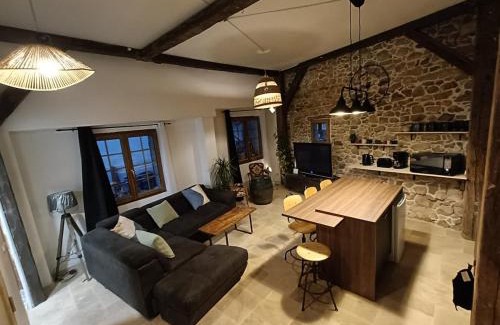 Bergheim Apartment | Grange rénovée dans cour privée avec jardin sur les remparts