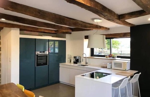 Mondalazac House | Grange Reformée en Pleine Nature