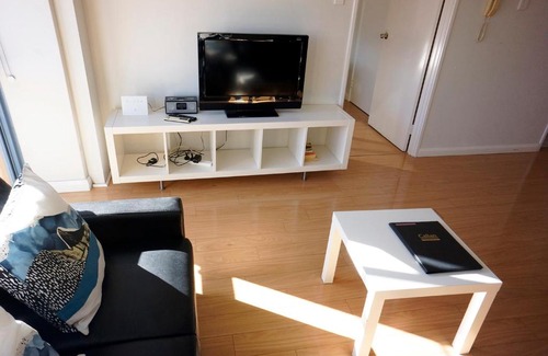 South Fremantle Apartment | Granita's 9