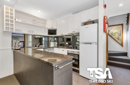 Thredbo Ski Chalet | Granite Peaks 2