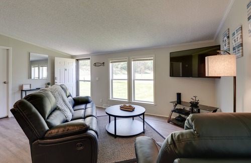 Grant House | Grant Home w/ Fire Pit: Hess Lake Access Nearby!
