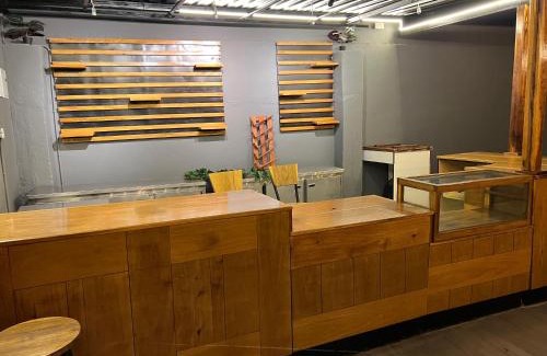 Lusaka Cabin | Gray House Lodge
