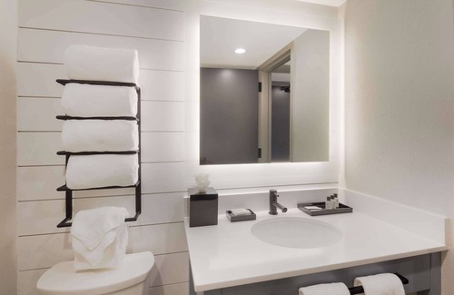 Boone Hotel | Graystone Lodge, an Ascend Collection Hotel