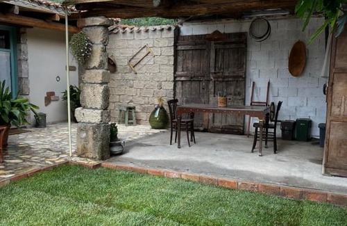 Oristano House | Graziosa stanza campidanese Su terzu