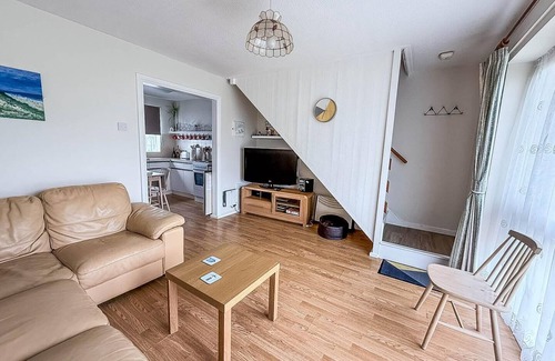 Great Yarmouth Ski Chalet | Great 3 bedroom chalet to hire with in Hemsby. Great seaside break! ref 18194B