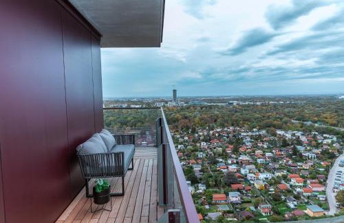Erdberg Apartment | Great apartment with view and heated rooftop Pool