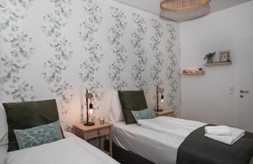 Erdberg Apartment | Great apartment with view and heated rooftop Pool