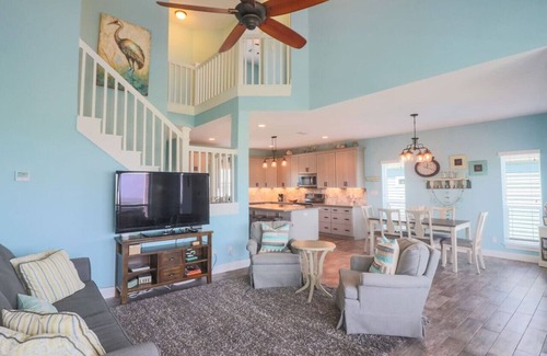 Isla Del Sol House | Great bay views and a Private Pool in Isla Del Sol!