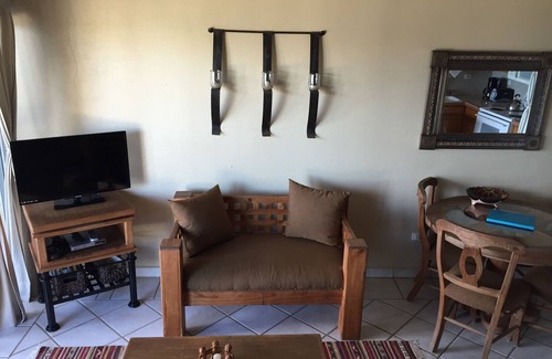 San Jose del Cabo Condo | Great Beachfront one bedroom condo, beautiful view, Mexico San Jose del Cabo.n