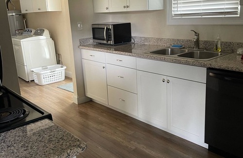 Medford House | Great, clean house in the middle of Medford