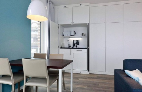 Wangerooge Apartment | Great corner apartment right on the North Sea with great sea views and balcony!